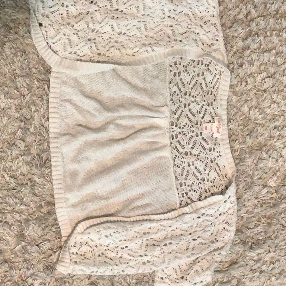 Cat and Jack White Throw